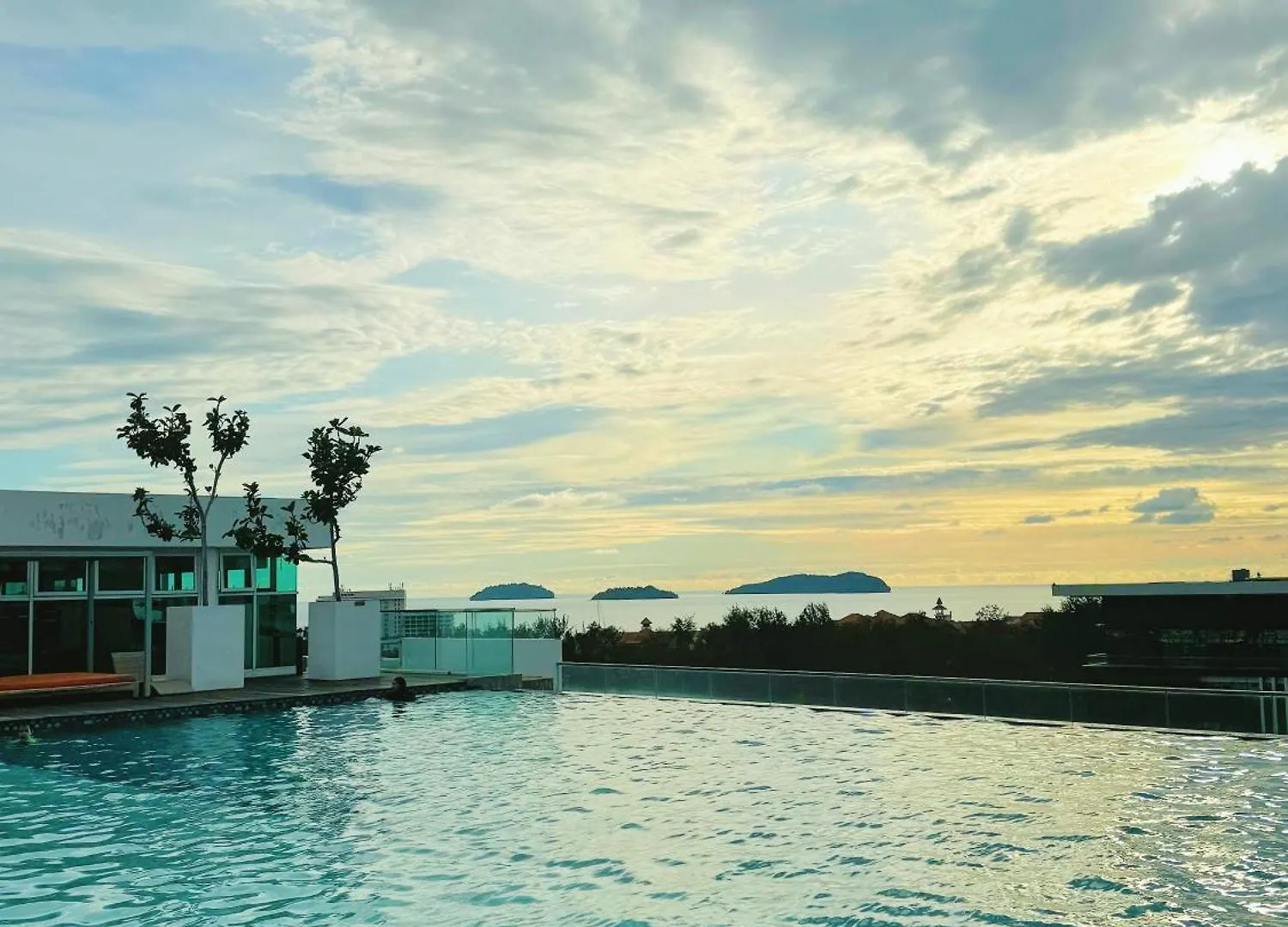 Lägenhetshotell Stay On Sutera Avenue Homestay Kota Kinabalu Malaysia